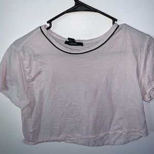 Woman’s White Forever 21 T-shirt Small